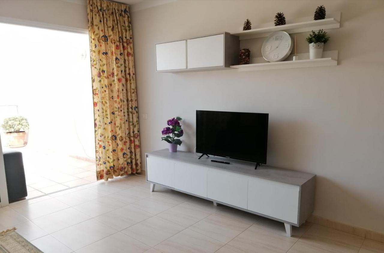 Apartment With Ocean View In Costa Adeje Exterior photo